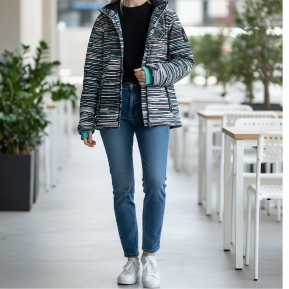 AquaBase Elite WaterProof Jacket size M - Picture 1 of 17